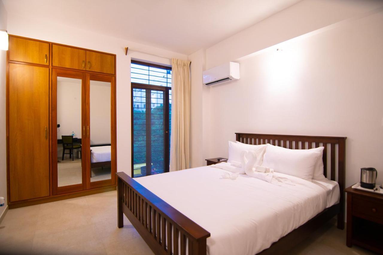 Stay@ Bangalore Luaran gambar