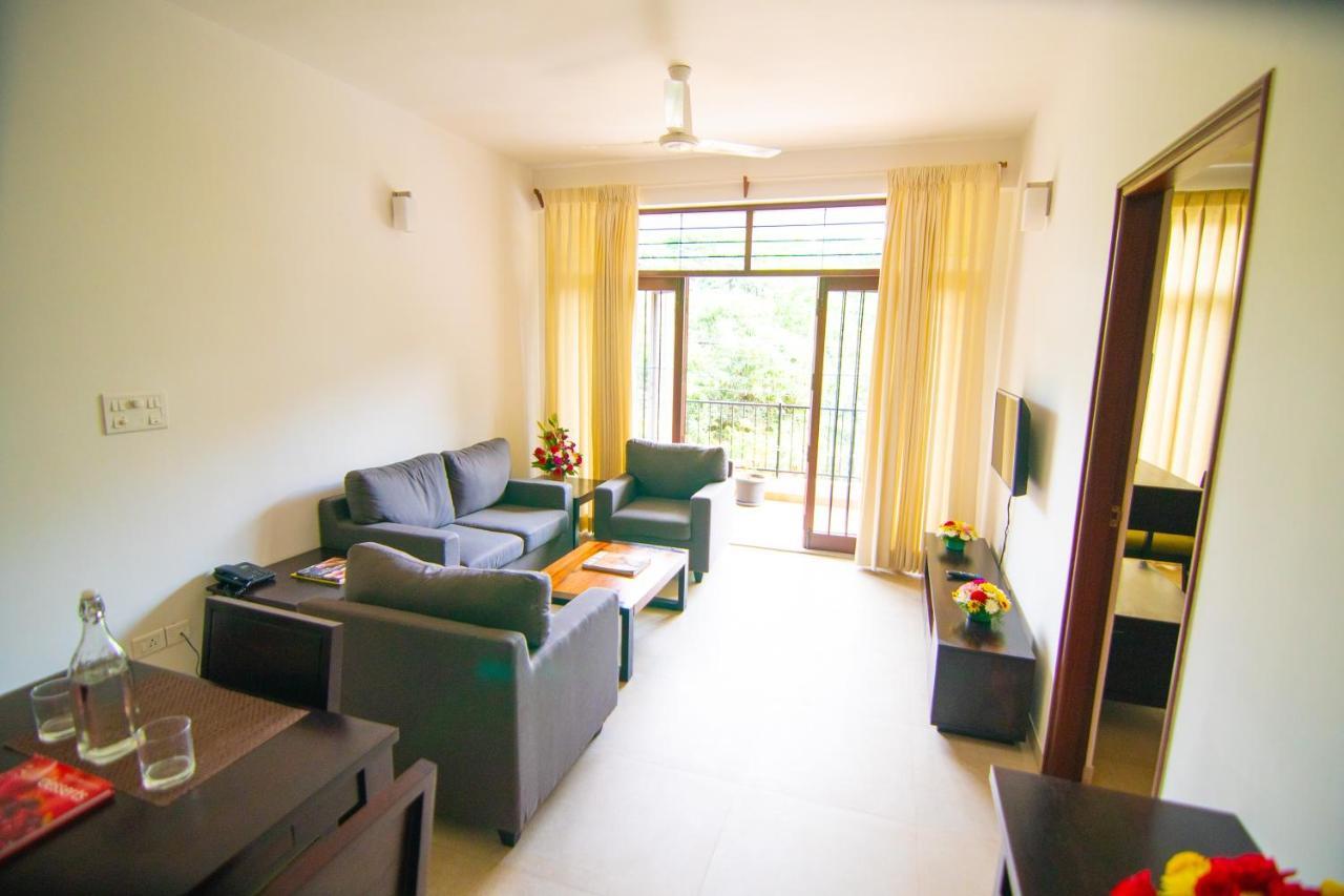 Stay@ Bangalore Luaran gambar